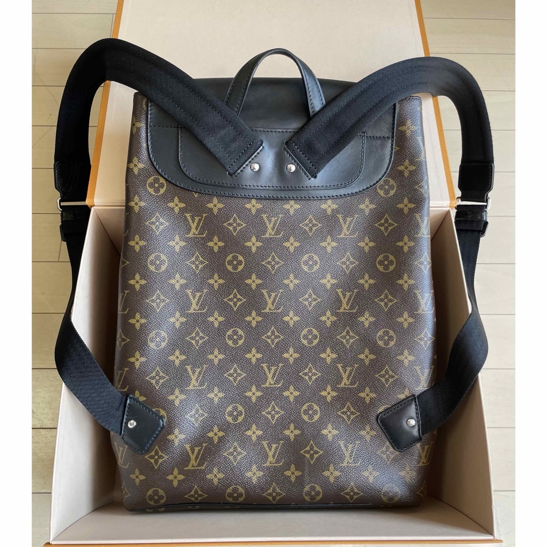 LOUIS VUITTON(ルイヴィトン)のLouis Vuitton Parku リュック モノグラム・マカサー メンズのバッグ(バッグパック/リュック)の商品写真