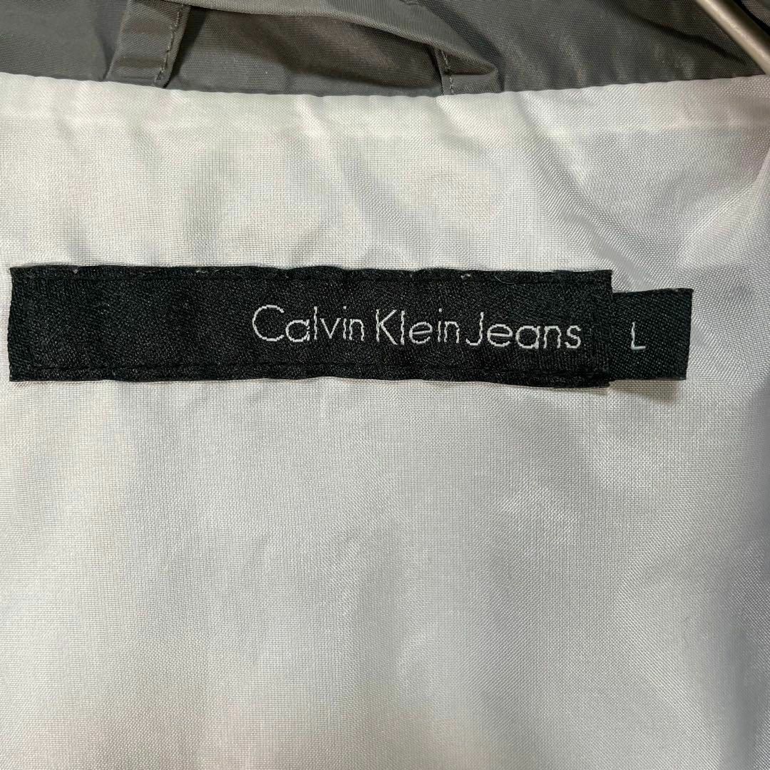 Calvin Klein(カルバンクライン)のカルバンクライン ナイロンジャケット ハイネック ジップ メンズ 袖ロゴ L メンズのジャケット/アウター(ナイロンジャケット)の商品写真