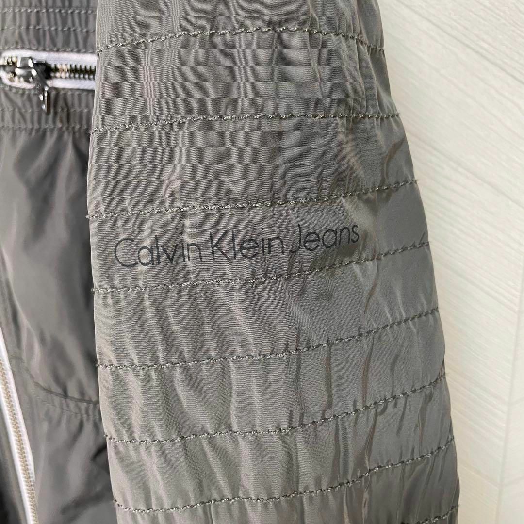 Calvin Klein(カルバンクライン)のカルバンクライン ナイロンジャケット ハイネック ジップ メンズ 袖ロゴ L メンズのジャケット/アウター(ナイロンジャケット)の商品写真