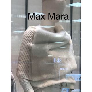 マックスマーラ(Max Mara)の激レア品！Max Mara  ファー毛皮　カシミヤコート　ケープ　マント(ポンチョ)