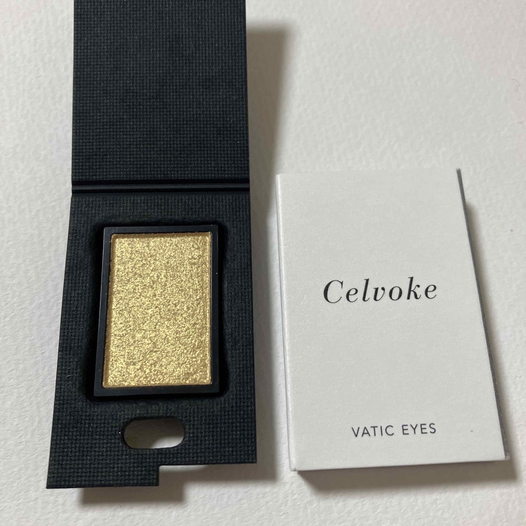Celvoke(セルヴォーク)の未使用　セルヴォーク　ヴァティックアイズ　21 アイシャドウ コスメ/美容のベースメイク/化粧品(アイシャドウ)の商品写真