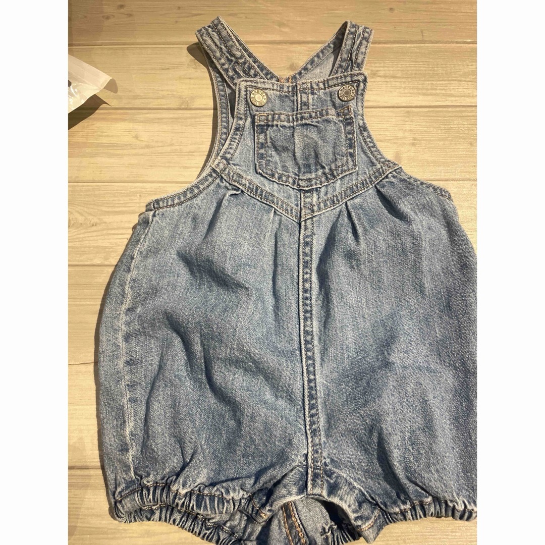 GAP Kids(ギャップキッズ)の古着　70 まとめ売り　 キッズ/ベビー/マタニティのベビー服(~85cm)(シャツ/カットソー)の商品写真