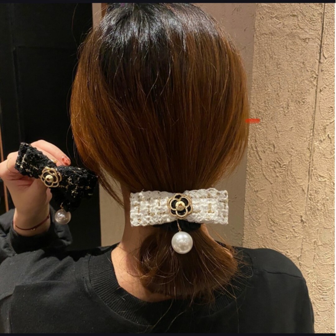 ヘアゴム シュシュ カメリア ツイード モノトーン お得なセット 白黒 おしゃれ レディースのヘアアクセサリー(ヘアゴム/シュシュ)の商品写真