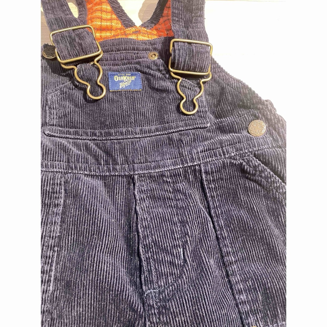 OshKosh(オシュコシュ)のオシュコシュ　サロペット70 キッズ/ベビー/マタニティのベビー服(~85cm)(パンツ)の商品写真