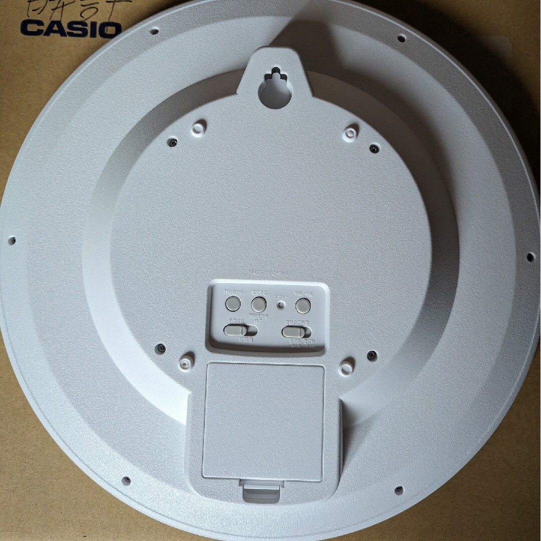 CASIO(カシオ) 掛け時計 電波 ホワイト インテリア/住まい/日用品のインテリア小物(掛時計/柱時計)の商品写真