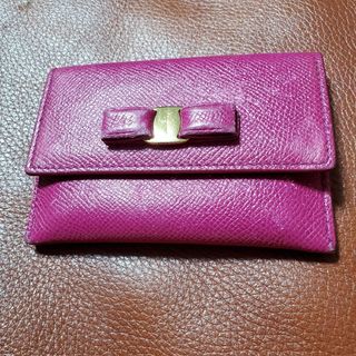 サルヴァトーレフェラガモ(Salvatore Ferragamo)のフェラガモ 　カードケース 定期入れ パスケース 名刺入れ(名刺入れ/定期入れ)