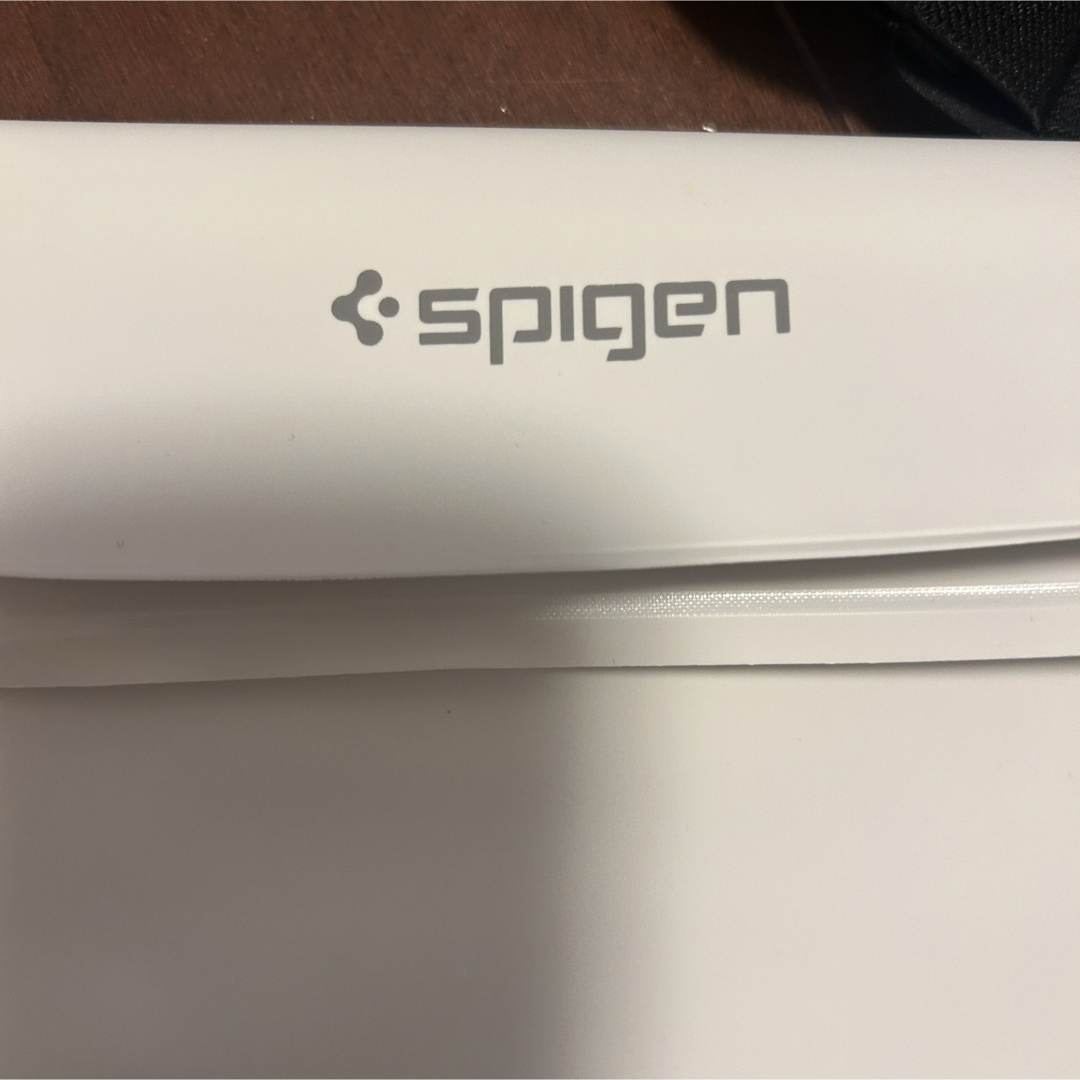 Spigen 防水ケース 小物 防水ポーチ 完全防水 IPX8認証　ビーチプール スマホ/家電/カメラのスマホアクセサリー(その他)の商品写真