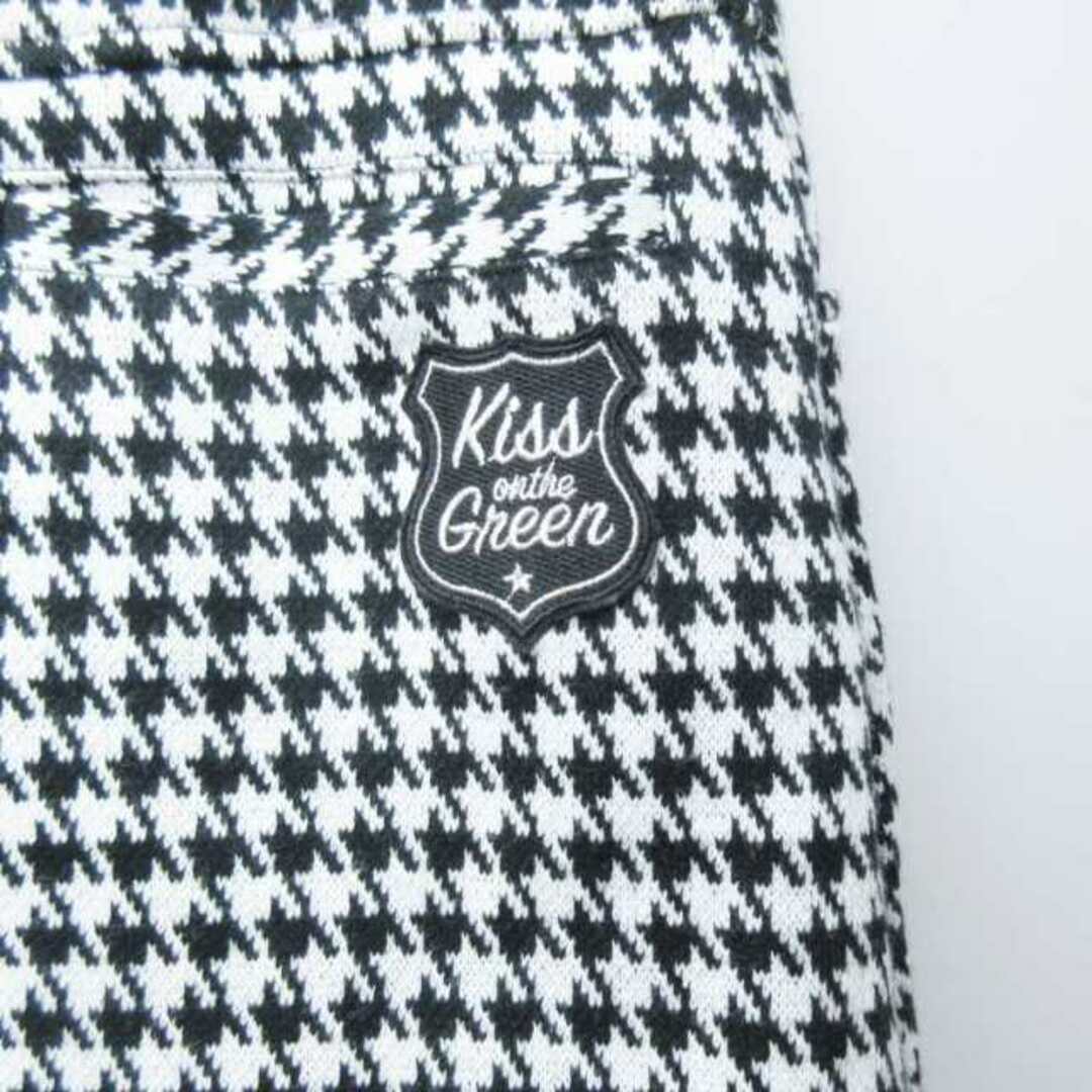 キスオンザグリーン 台形スカート ひざ丈 ゴルフウェア ストレッチ 白 2 レディースのスカート(ひざ丈スカート)の商品写真