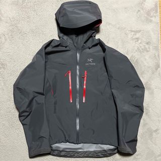 アークテリクス(ARC'TERYX)のarc'teryx ALPHA SV JACKET ジャケット　パーカー　M(ナイロンジャケット)