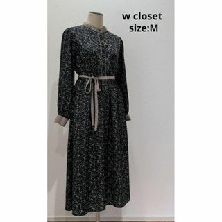 ダブルクローゼット(w closet)のwcloset ダブルクローゼット ベルト付 小花柄 ウエストゴム ワンピ 黒(ロングワンピース/マキシワンピース)