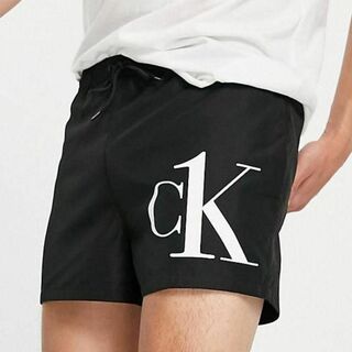 カルバンクライン(Calvin Klein)の海外限定　新品未使用品　 Calvin Klein ショーツ　海パン　ブラック(水着)