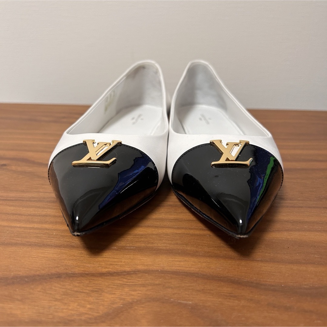 LOUIS VUITTON(ルイヴィトン)のルイヴィトン　カプシーヌラインバレリーナ　38.5 レディースの靴/シューズ(ローファー/革靴)の商品写真