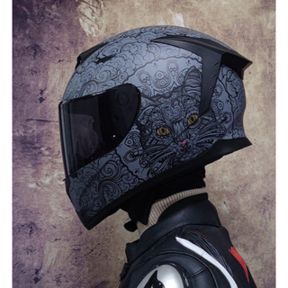美品　バイクヘルメット　フルフェイスダブルシールド付き 黒い猫　XLサイズ(ヘルメット/シールド)