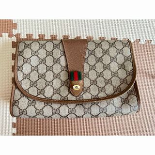 グッチ(Gucci)のGUCCI クラッチバッグ(クラッチバッグ)