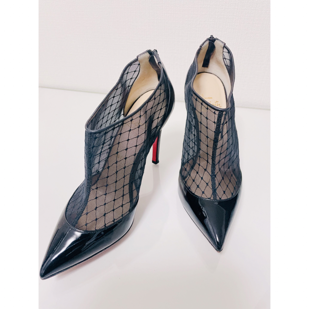 Christian Louboutin(クリスチャンルブタン)のChristianlouboutinブーティショートブーツレザーパテントメッシュ レディースの靴/シューズ(ブーティ)の商品写真