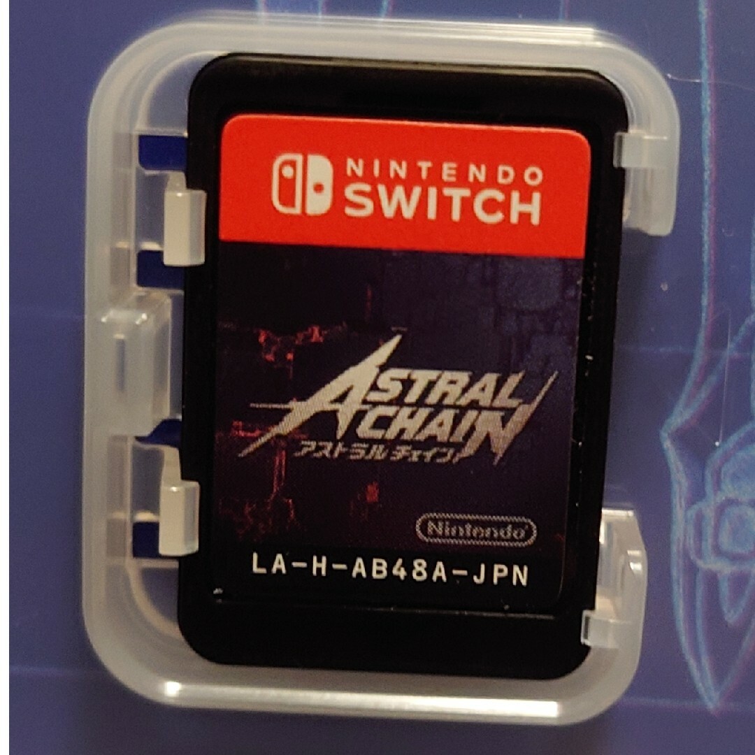 任天堂(ニンテンドウ)のASTRAL CHAIN(アストラルチェイン)(Switch) エンタメ/ホビーのゲームソフト/ゲーム機本体(家庭用ゲームソフト)の商品写真