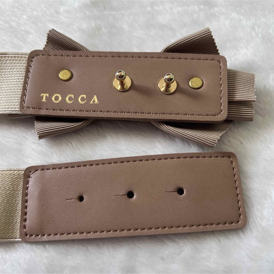 TOCCA(トッカ)の美品　TOCCA ベルト　リボン　レディース　ベージュ　おしゃれ　かわいい　旅行 レディースのファッション小物(ベルト)の商品写真