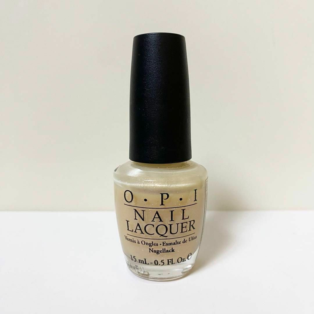 OPI(オーピーアイ)のOPI オーピーアイ　NLY31 マニキュア　ネイルカラー　ナチュラル　オフィス コスメ/美容のネイル(マニキュア)の商品写真