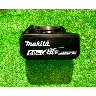 マキタ(Makita)の★美品★マキタ・純正18V・BL1860B・6.0A バッテリー・残量表示機能付(工具)