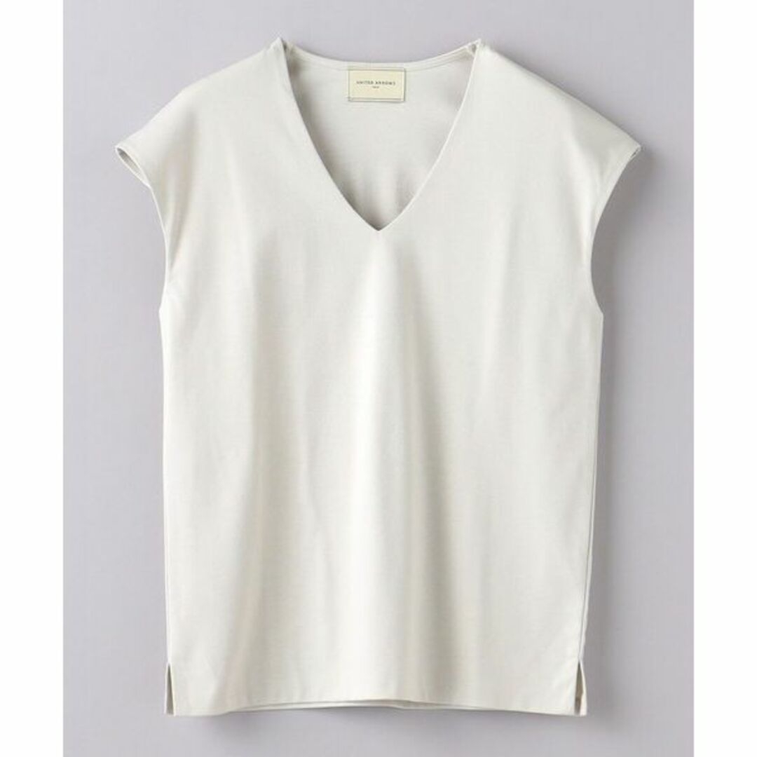 UNITED ARROWS(ユナイテッドアローズ)のUNITED ARROWS UBCB C DOUBLE Vネック Tシャツ ② レディースのトップス(Tシャツ(半袖/袖なし))の商品写真