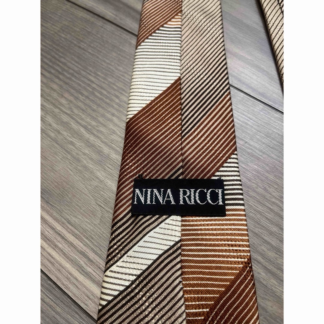 NINA RICCI(ニナリッチ)の美品　ニナリッチ　ネクタイ　ブラウン　ストライプ　グラデーション　レトロ　日本製 メンズのファッション小物(ネクタイ)の商品写真