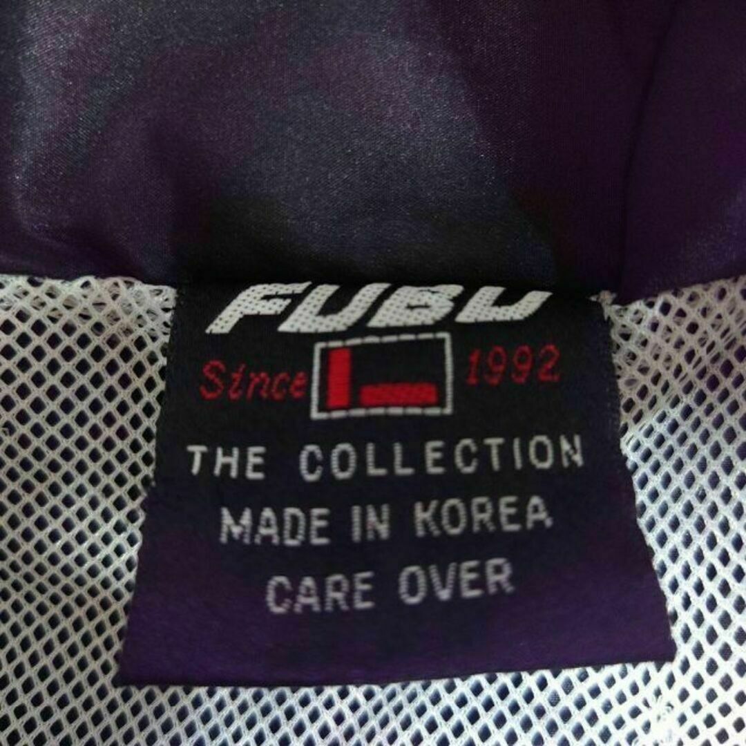 FUBU(フブ)の90s FUBU　ビッグロゴ刺繍　サイドライン　ナイロンジャケット　フブ　古着 メンズのジャケット/アウター(ナイロンジャケット)の商品写真