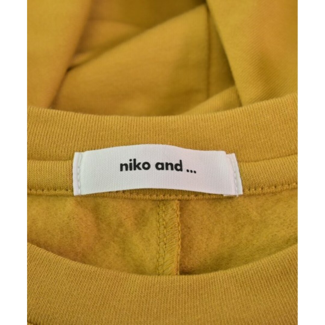 niko and...(ニコアンド)のniko and... ニコアンド スウェット F 黄 【古着】【中古】 レディースのトップス(トレーナー/スウェット)の商品写真