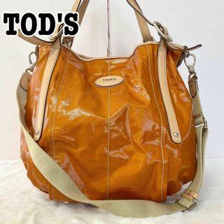 トッズ(TOD'S)のTOD'S 2way Gライン ハンドバッグ ショルダー パテント　エナメル(トートバッグ)