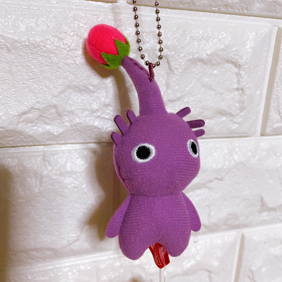 任天堂(ニンテンドウ)のピクミン PIKMIN マスコット 紫 ぬいぐるみ キーホルダー 任天堂 限定品 エンタメ/ホビーのフィギュア(ゲームキャラクター)の商品写真