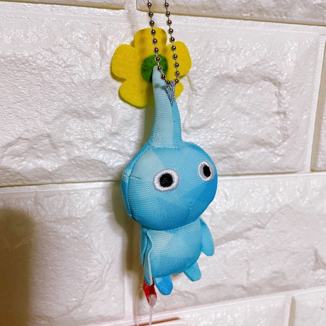 任天堂(ニンテンドウ)のピクミン PIKMIN マスコット 氷 ぬいぐるみ キーホルダー 任天堂 限定品 エンタメ/ホビーのフィギュア(ゲームキャラクター)の商品写真