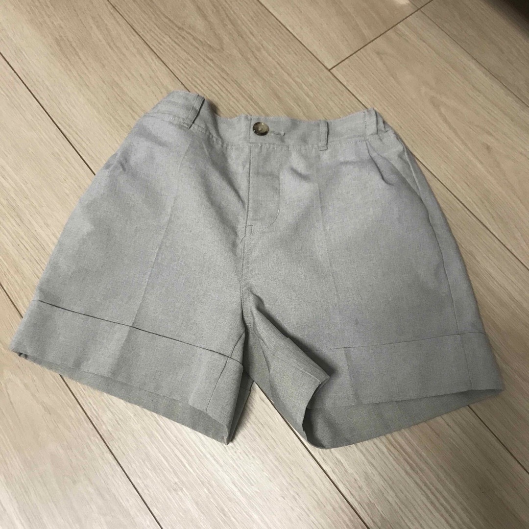 GU(ジーユー)のGU ショートパンツ　140 キッズ/ベビー/マタニティのキッズ服女の子用(90cm~)(パンツ/スパッツ)の商品写真