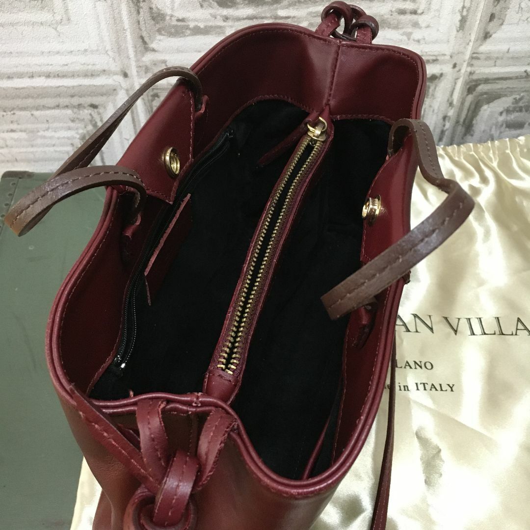 CHRISTIAN VILLA(クリスチャンヴィラ)のイタリア製　CHRISTIAN VILLA　バッグ　USED　10634 レディースのバッグ(ショルダーバッグ)の商品写真
