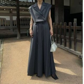 HACHITEN ハチテン ina きちんと見えのワンピース レギュラー丈の通販 HACHITEN ハチテン ina きちんと見えのワンピース レギュラー丈の通販