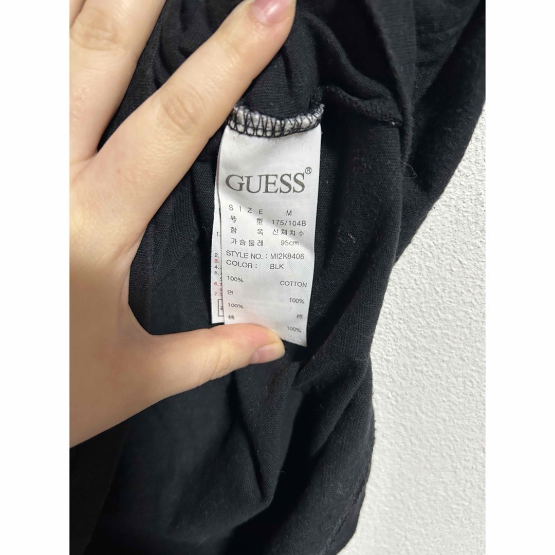 GUESS(ゲス)の値下げ❗️GUESS Tシャツ　レディース　Mサイズ レディースのトップス(Tシャツ(半袖/袖なし))の商品写真