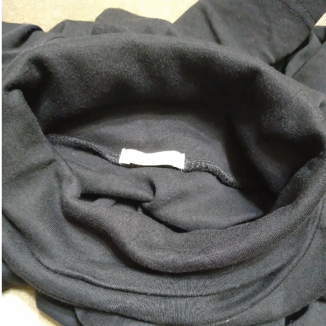 GU(ジーユー)のGUタートルネックＴシャツ　Ｌサイズ メンズのトップス(Tシャツ/カットソー(七分/長袖))の商品写真