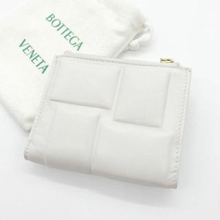 ボッテガヴェネタ(Bottega Veneta)の【極美品☆超希少】ボッテガヴェネタ イントレチャート 二つ折り財布 ホワイト(財布)