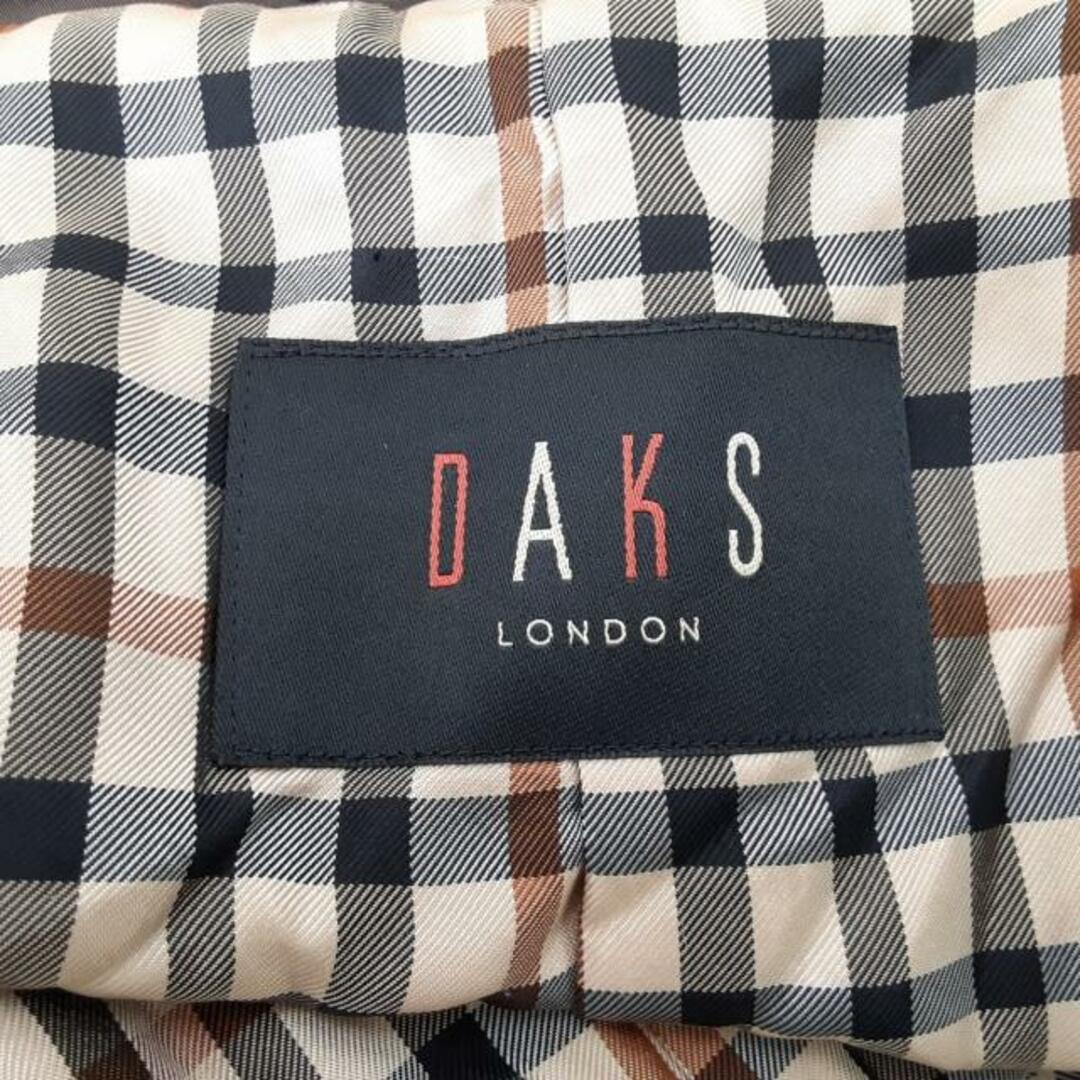 DAKS(ダックス)のDAKS(ダックス) コート サイズ13ABR レディース美品  - ダークブラウン 長袖/秋/冬 レディースのジャケット/アウター(その他)の商品写真