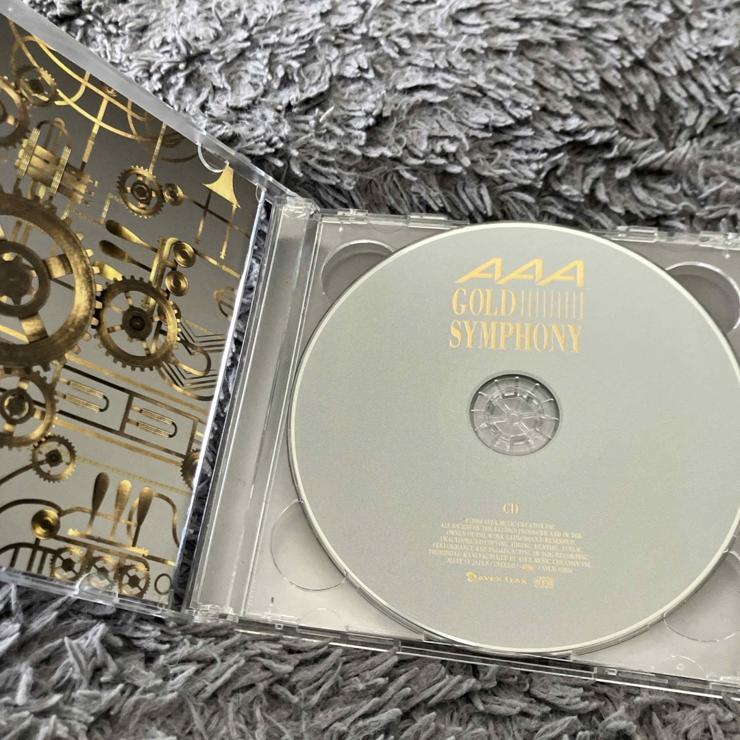 AAA(トリプルエー)の「GOLD SYMPHONY」 AAA CD+DVD エンタメ/ホビーのCD(ポップス/ロック(邦楽))の商品写真