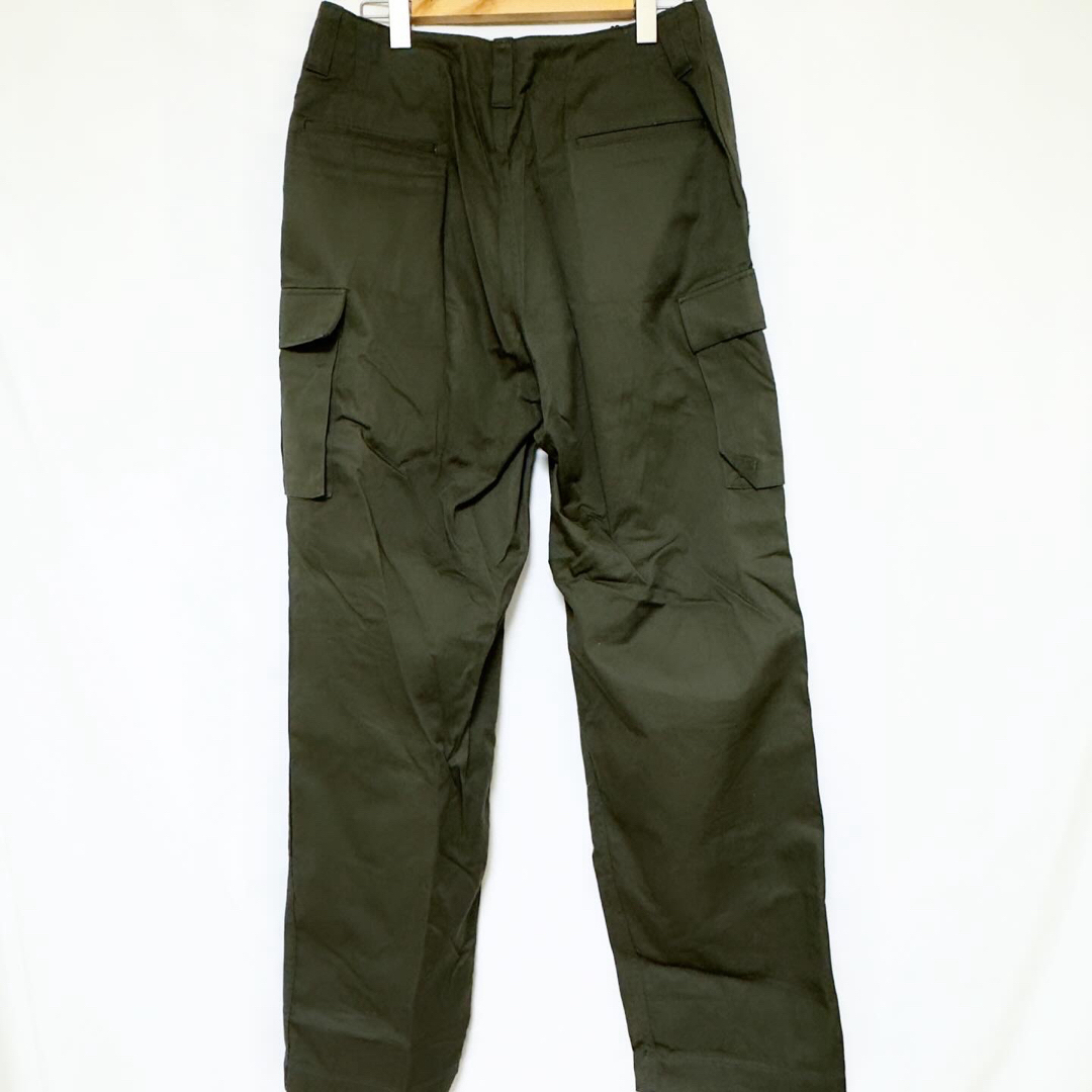 E. TAUTZ(イートウツ)のE.tautz CARGO TROUSERS FOREST WOOD 32 メンズのパンツ(ワークパンツ/カーゴパンツ)の商品写真