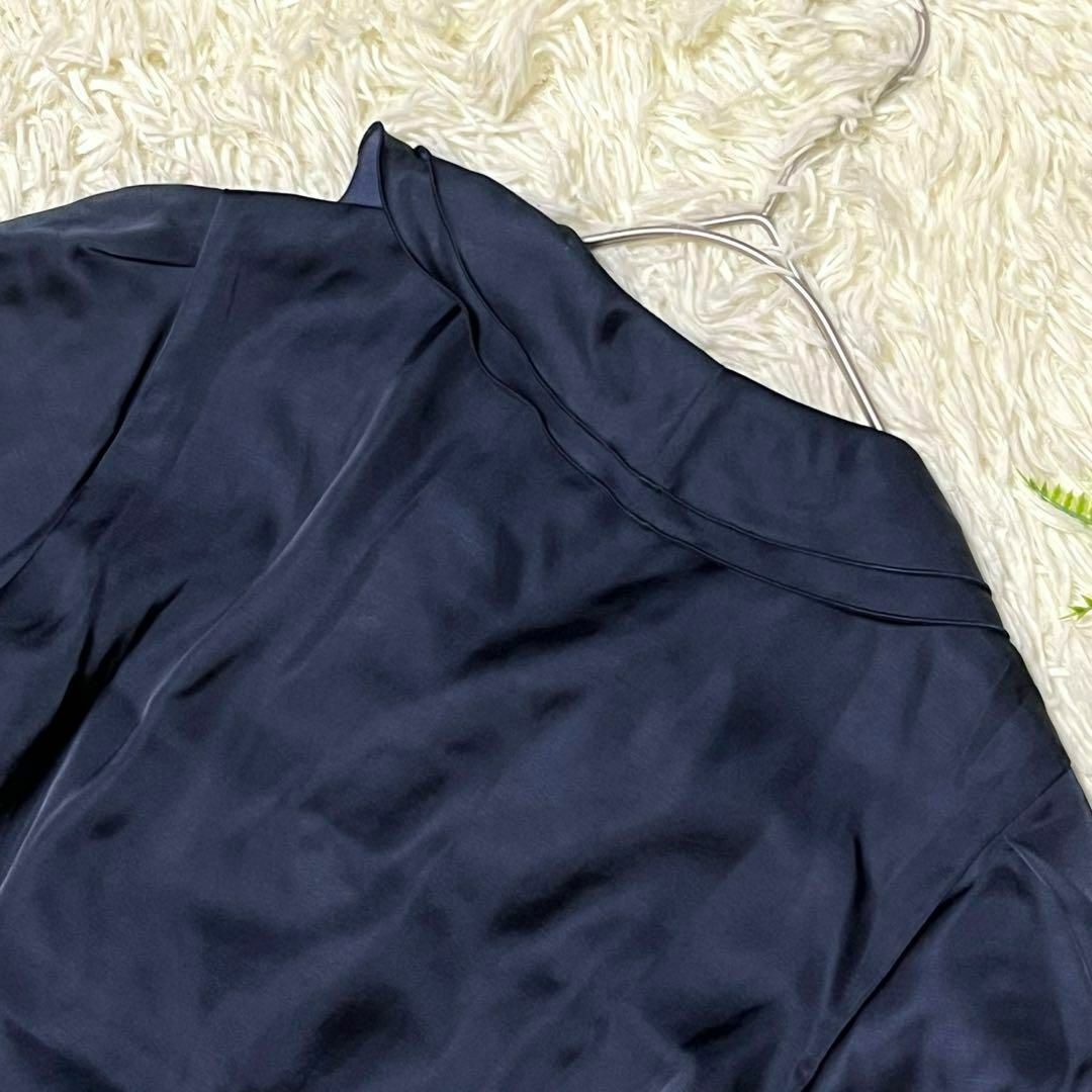 M'S GRACY(エムズグレイシー)のエムズグレイシー ブラウス フリル 半袖 フレンチスリーブ 紺 ネイビー 38 レディースのトップス(シャツ/ブラウス(半袖/袖なし))の商品写真