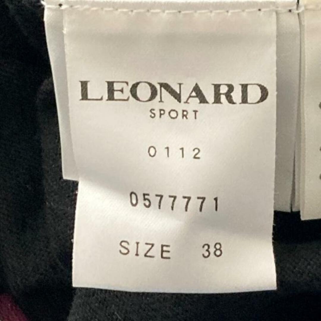 LEONARD SPORT(レオナールスポーツ) 半袖セーター サイズ38 M レディース - 黒×イエロー×マルチ クルーネック/フラワー(花)/ラインストーン/刺繍/バタフライ(蝶) レディースのトップス(ニット/セーター)の商品写真