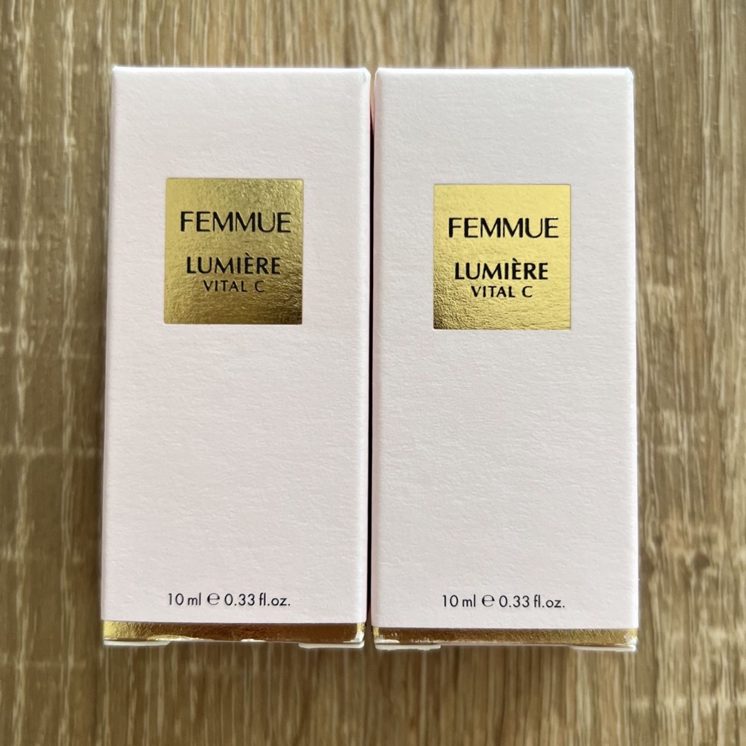 FEMMUE(ファミュ)のFEMMUE  ファミュ　ルミエール　ヴァイタルC 10ml ×2 コスメ/美容のスキンケア/基礎化粧品(美容液)の商品写真