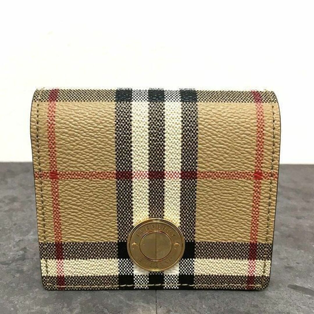 BURBERRY(バーバリー)の未使用品 BURBERRY コンパクトウォレット 400 レディースのファッション小物(財布)の商品写真