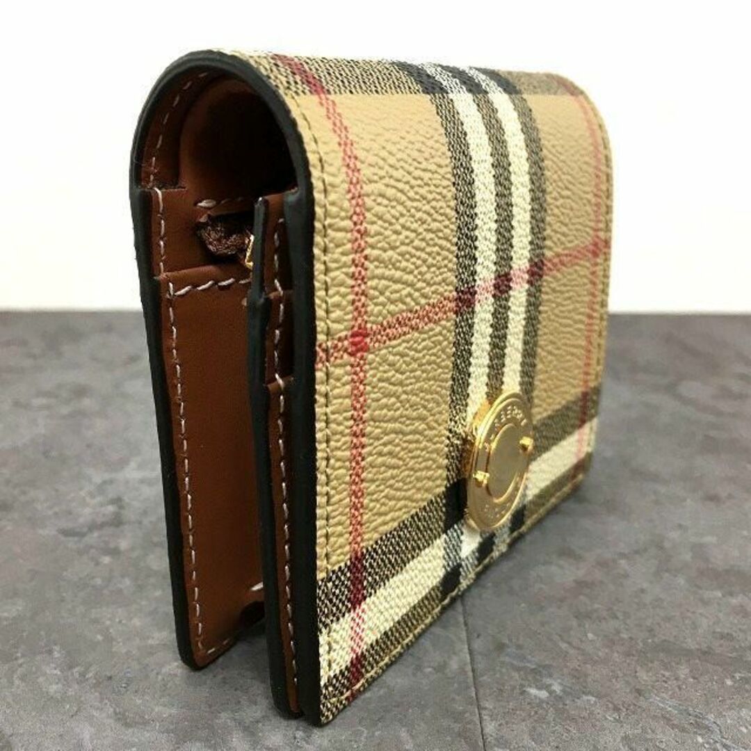 BURBERRY(バーバリー)の未使用品 BURBERRY コンパクトウォレット 400 レディースのファッション小物(財布)の商品写真