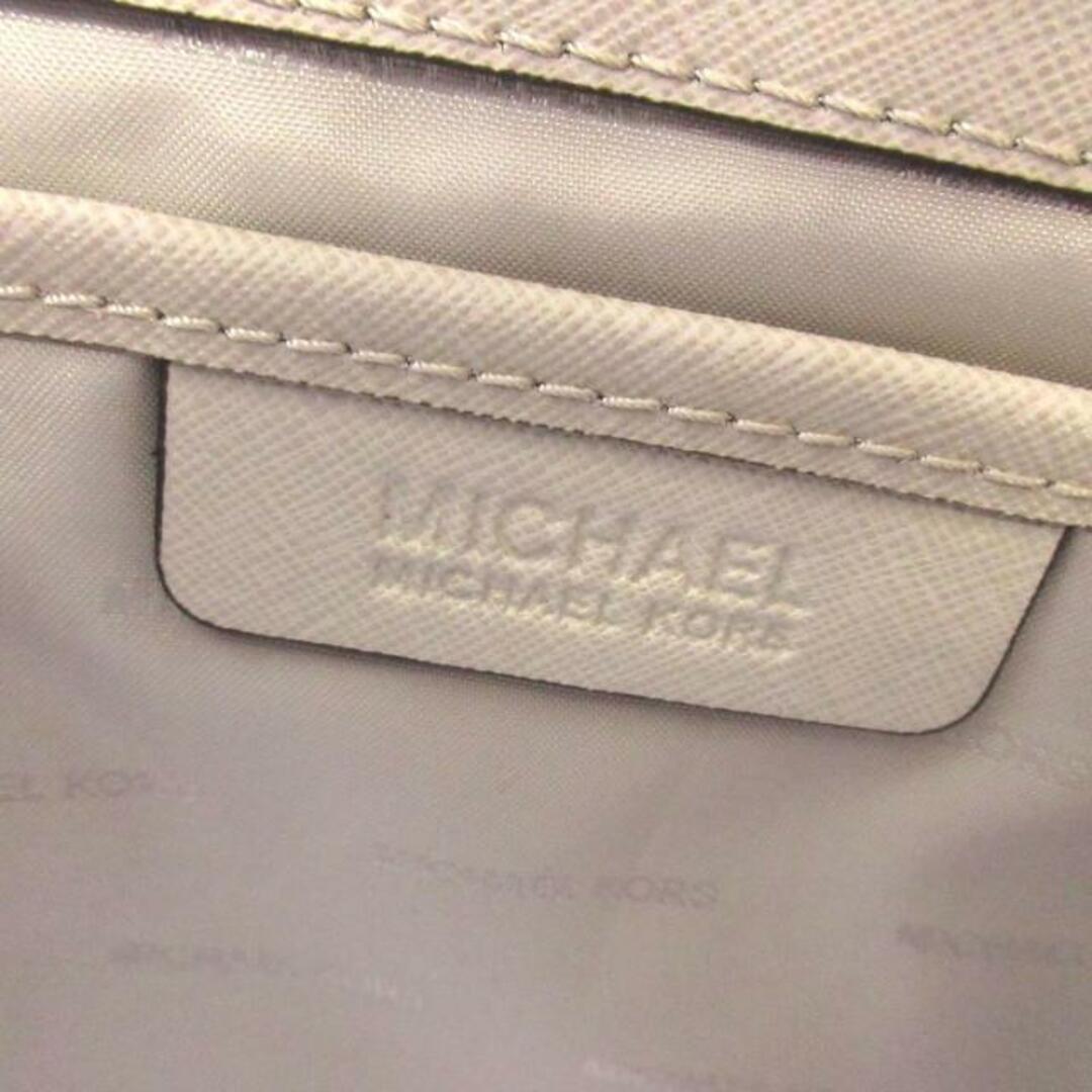 Michael Kors(マイケルコース)のMICHAEL KORS(マイケルコース) トートバッグ - ライトグレー レザー レディースのバッグ(トートバッグ)の商品写真