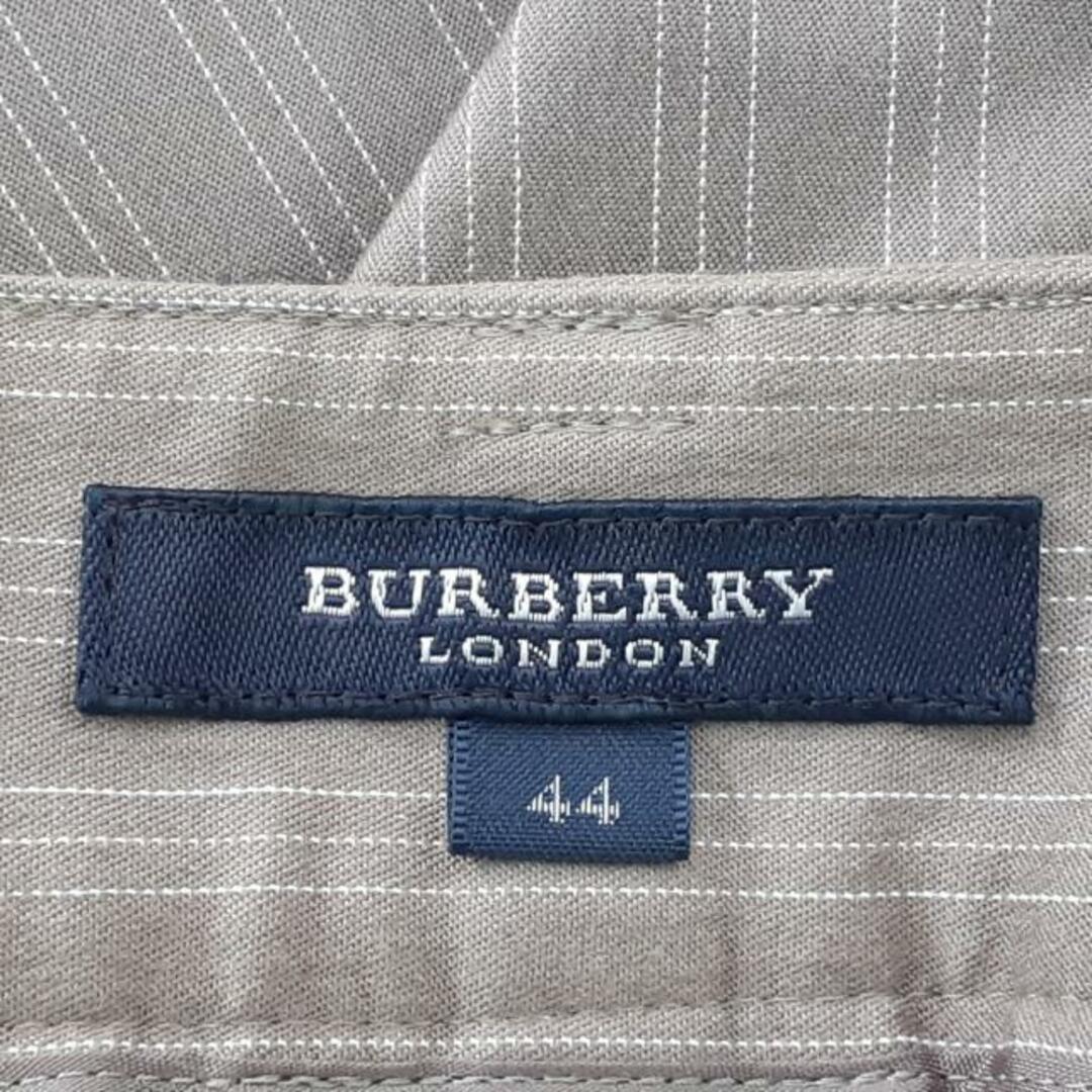 Burberry LONDON(バーバリーロンドン) パンツ サイズ44 XL レディース - グレー×白 クロップド(半端丈)/ストライプ レディースのパンツ(その他)の商品写真