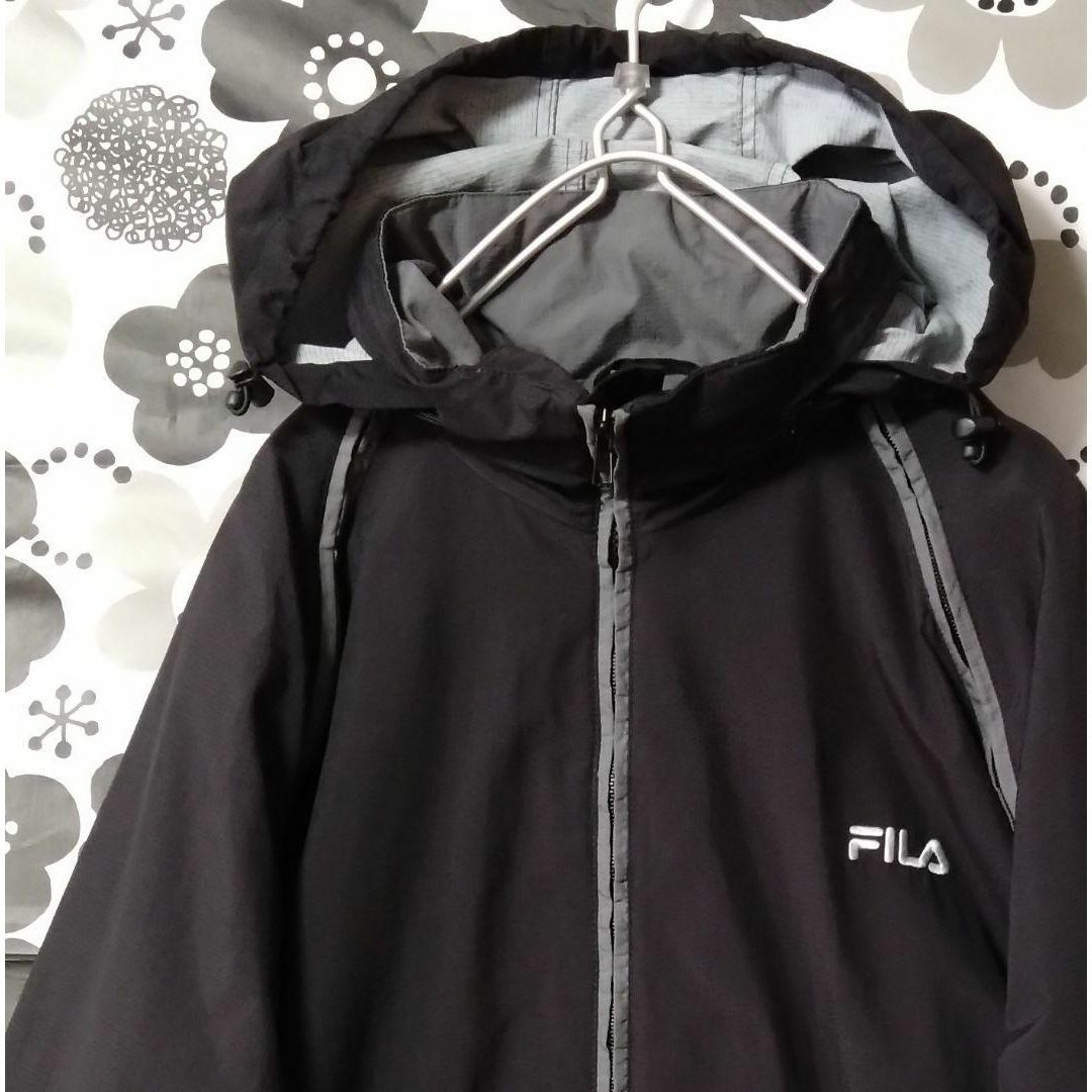 FILA(フィラ)のFILA2ナイロンジャケットXLサイズUS古着フルジップアップブラック メンズのジャケット/アウター(ナイロンジャケット)の商品写真