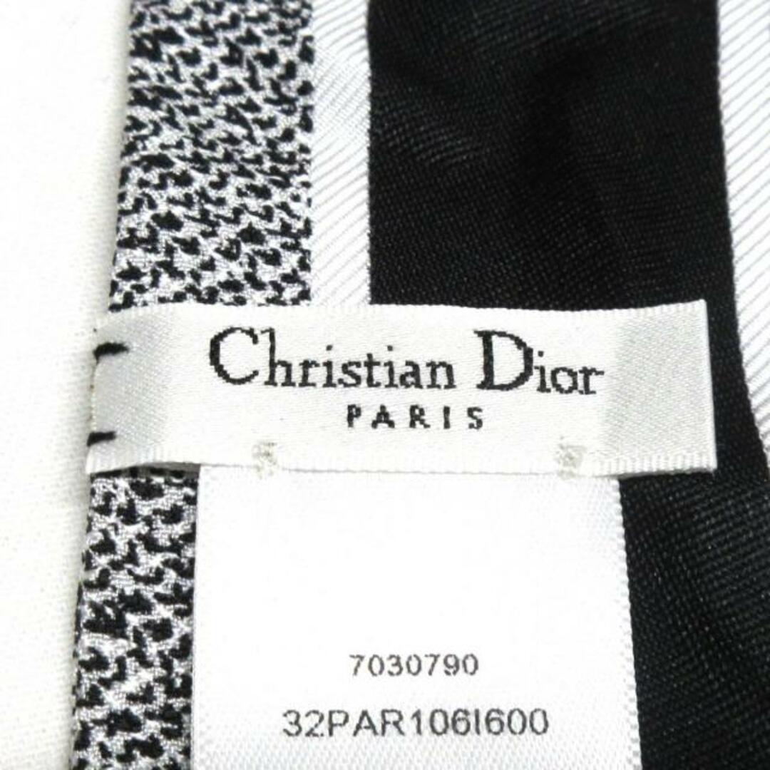 Christian Dior(クリスチャンディオール)のDIOR/ChristianDior(ディオール/クリスチャンディオール) スカーフ美品  ミッツァ 黒×白 リボンスカーフ シルク レディースのファッション小物(バンダナ/スカーフ)の商品写真