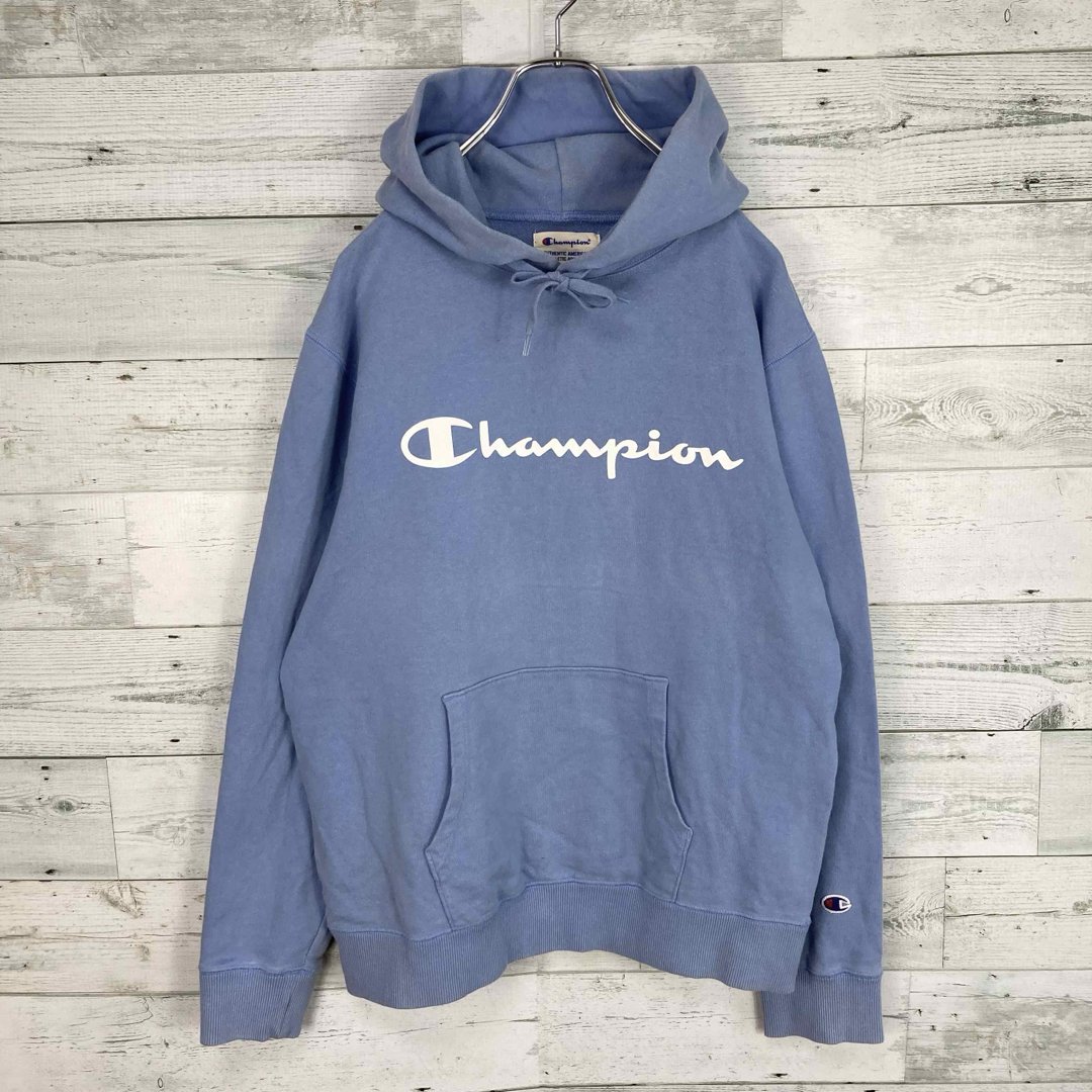 Champion(チャンピオン)のチャンピオン 古着 くすみカラー センターロゴ プリント プルオーバー パーカー メンズのトップス(パーカー)の商品写真