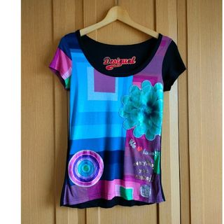 デシグアル(DESIGUAL)のスペイン デシグアル レディース 花 マルチカラー Tシャツ S(Tシャツ(半袖/袖なし))